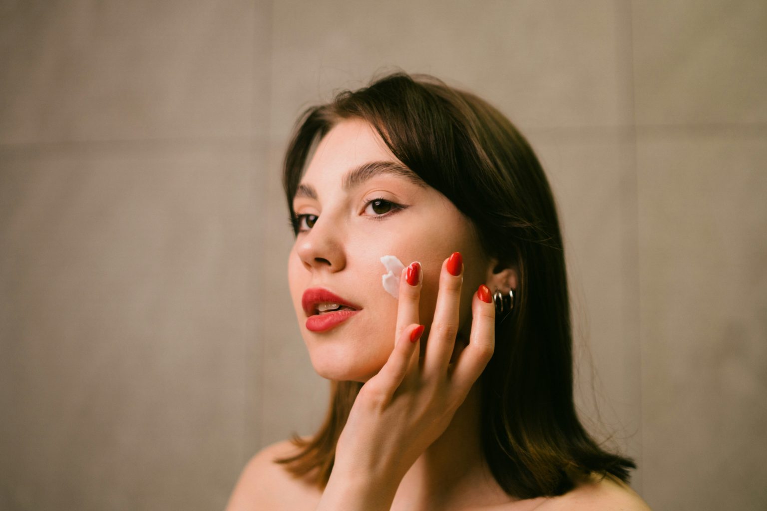 Skincare and Eye Care: The Perfect Daily Routine
