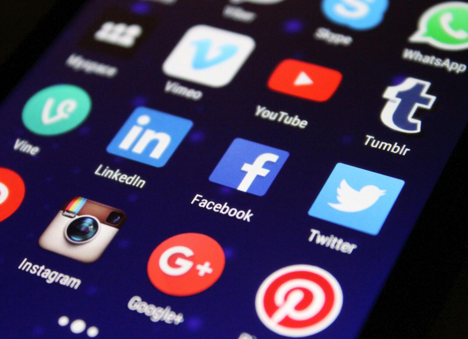 The Reasons Why You Can’t Ignore Social Media Marketing Any Longer