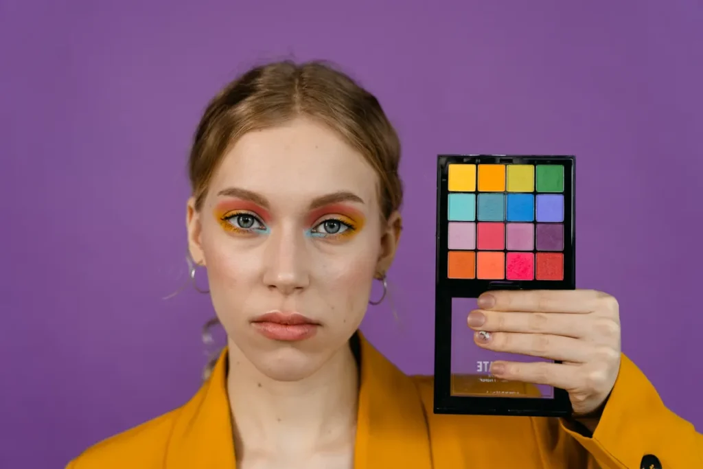 cool-toned-make-up-trend cool-toned make-up trend